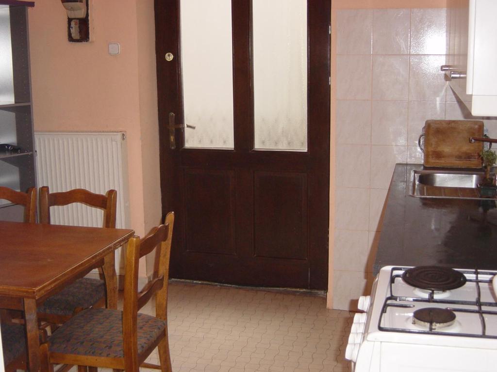 Ringavenue Apartments Budapest Phòng bức ảnh